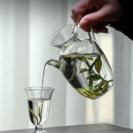 High-Foot Glass Teacup - Image 8