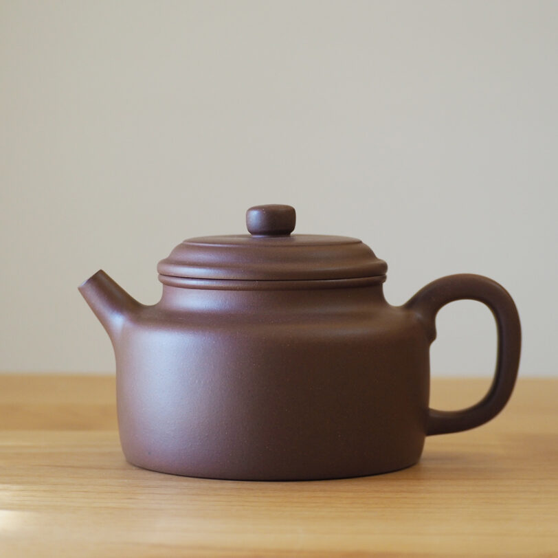 Qing Shui Ni Clay – De Zhong Yixing Teapot – teaintown.store