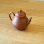 Zhu Ni Clay - Pear Shape Yixing Teapot - Image 2